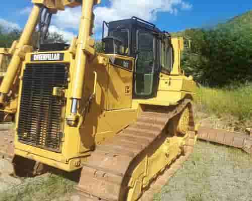 Trator de Esteiras Caterpillar D6T XL 20/20