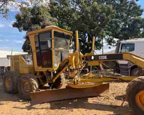 Motoniveladora Caterpillar 120K 10/10