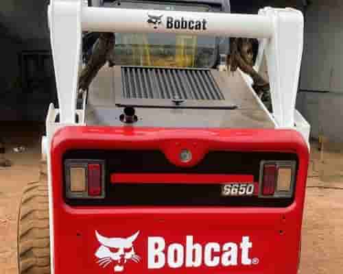 Mini Carregadeira Bobcat S650 14/14 - imagem de fundo