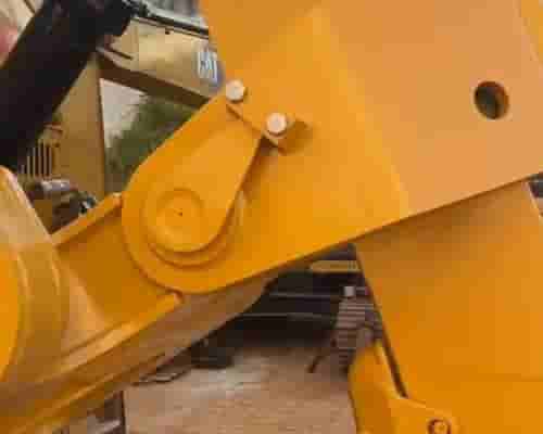 Trator de Esteiras Caterpillar D8T 22/22