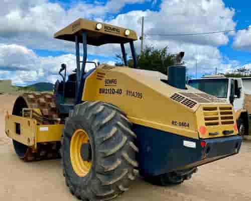Rolo compactador Bomag BW212 08/08