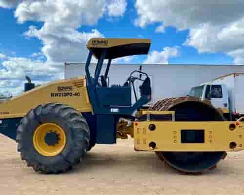 Rolo compactador Bomag BW212 08/08