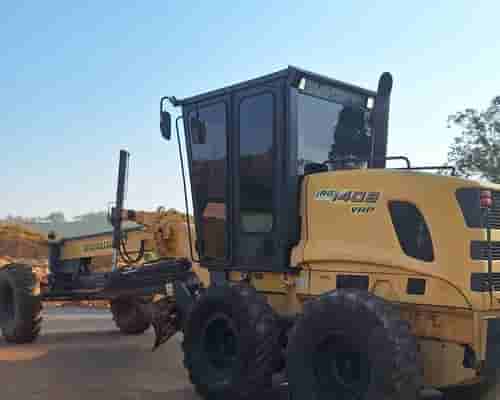 Motoniveladora New Holland RG140 06/06