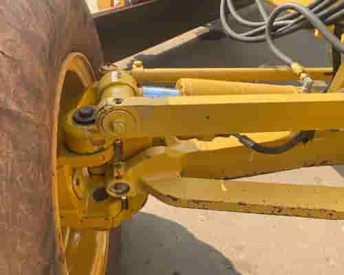 Motoniveladora Caterpillar 140M 11/11