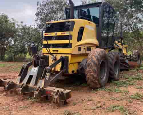 Motoniveladora New Holland RG 170B 11/11
