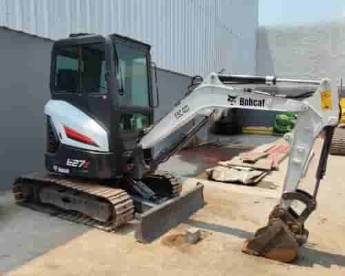 Mini Escavadeira Bobcat E27z 21/21 - imagem de fundo