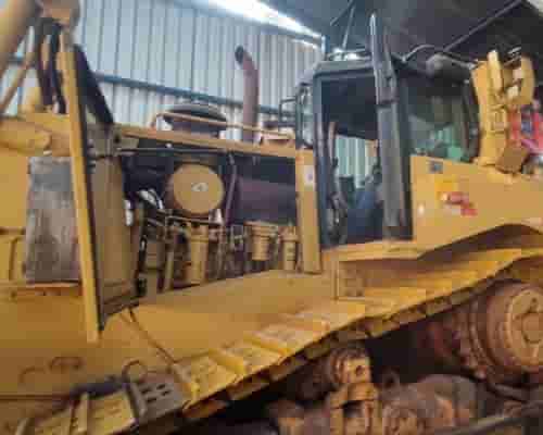 Trator de Esteiras Caterpillar D8T 12/12