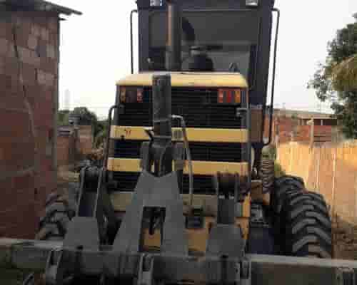 Motoniveladora New Holland RG 140B 10/10