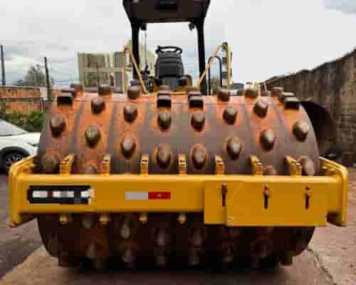 Rolo compactador Caterpillar CS533E 10/10