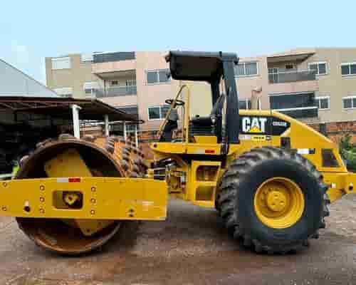 Rolo compactador Caterpillar CS533E 10/10