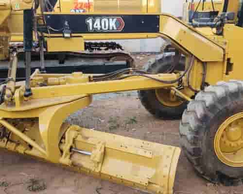 Motoniveladora Caterpillar 140K 20/20
