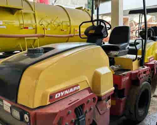Rolo compactador Dynapac  CC1300 15/15