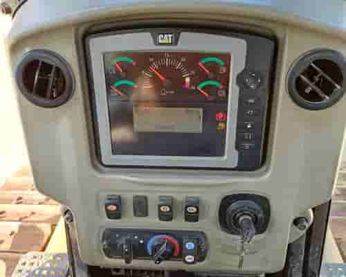 Trator de Esteiras Caterpillar D6NXL 13/13