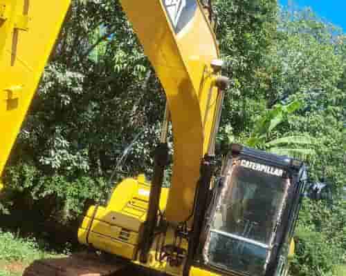 Escavadeira Caterpillar 320 DL 08/08