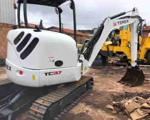 Mini Escavadeira Terex TC 37 10/10