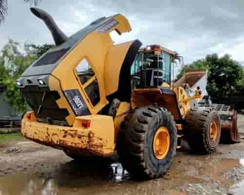 Pá carregadeira  Volvo L220 15/15