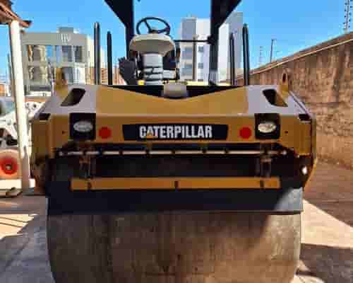 Rolo compactador Caterpillar CB534D 10/10