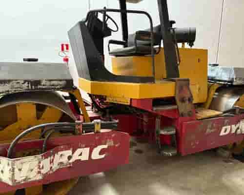 Rolo compactador Dynapac CC431 95/95