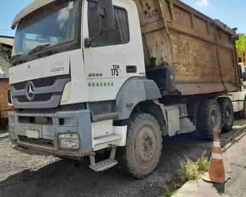 Caminhão Mercedes Benz Caçamba MB 4144 14/14
