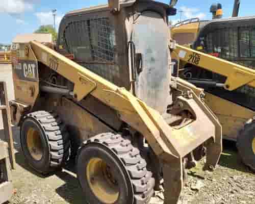 Mini Carregadeira Caterpillar 246 15/16