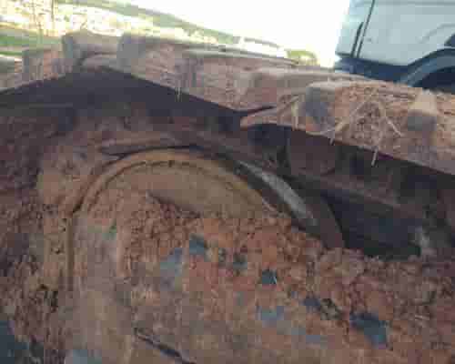 Escavadeira New Holland E385 14/14