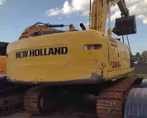 Escavadeira New Holland E385 14/14