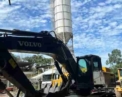 Escavadeira Volvo EC380DL 20/20