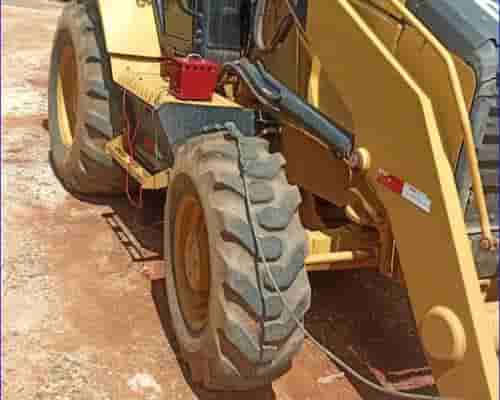 Retroescavadeira Caterpillar 416F2 21/21
