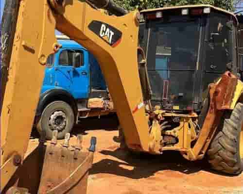 Retroescavadeira Caterpillar 416F2 21/21