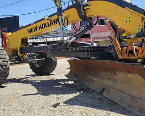 Motoniveladora New Holland RG170 19/19