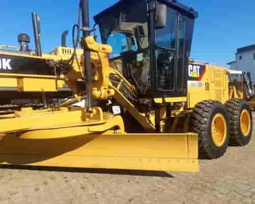 Motoniveladora Caterpillar 140K 19/19