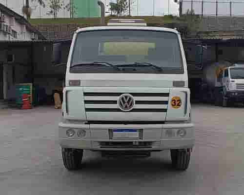Caminhão Volkswagen VW 26260 09/09