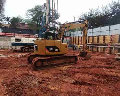 Escavadeira Caterpillar Outros 11/11