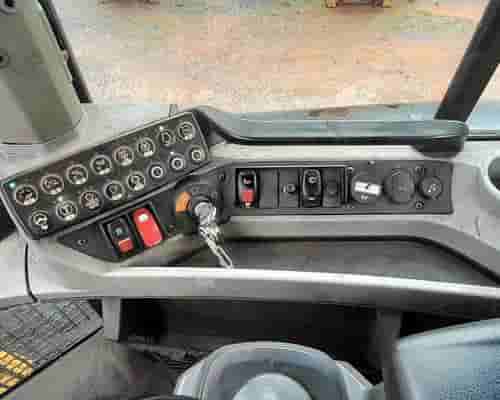Pá carregadeira  Caterpillar 924K 18/18