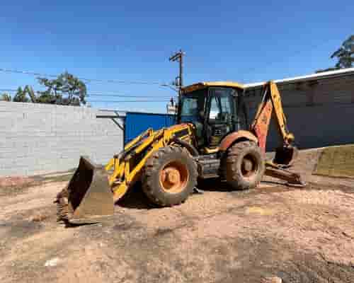 Retroescavadeira JCB 4 CX 10/10