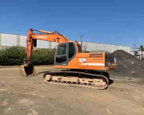 Escavadeira Doosan DX225LCA 11/11