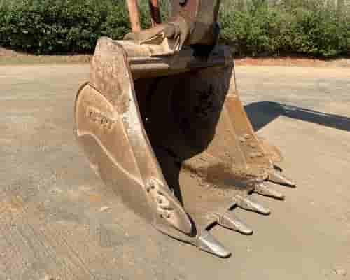 Escavadeira Doosan DX225LCA 11/11