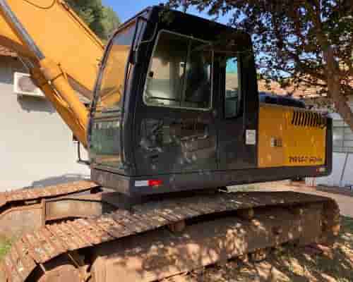 Escavadeira Hyundai R210LC-7 11/11