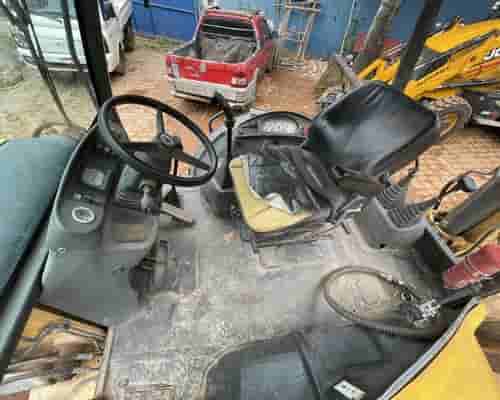 Retroescavadeira New Holland B90B 16/16