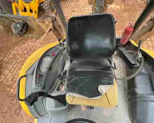 Retroescavadeira New Holland B90B 16/16