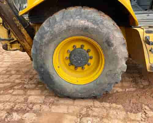 Retroescavadeira New Holland B90B 16/16