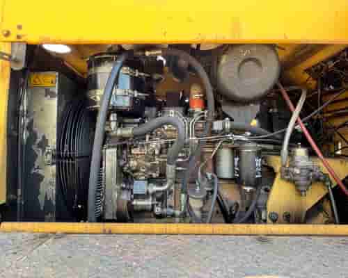 Rolo compactador Dynapac CP221 08/08