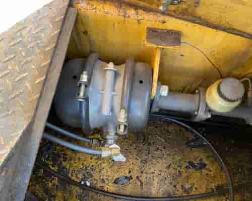 Rolo compactador Dynapac CP221 08/08