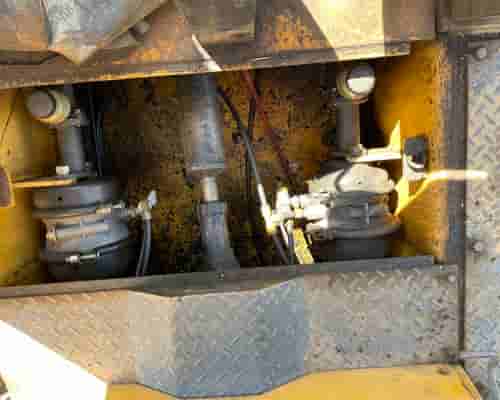 Rolo compactador Dynapac CP221 08/08
