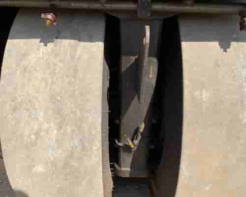 Rolo compactador Dynapac CP221 08/08
