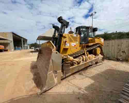 Trator de Esteiras Caterpillar D8T 21/21 - imagem de fundo