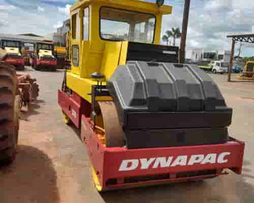 Rolo compactador Dynapac CC421 96/96
