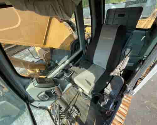 Escavadeira Hyundai R360 12/12