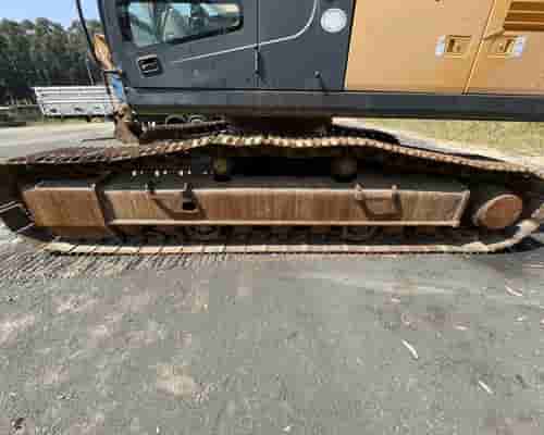 Escavadeira Hyundai R360 12/12