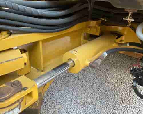 Rolo compactador Caterpillar CB534D 11/11